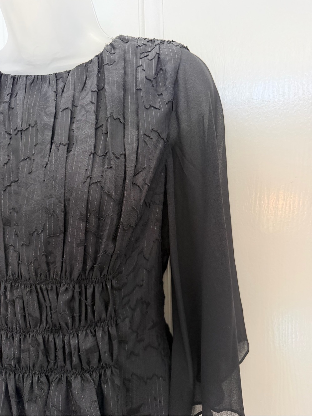 Parker Black Sheer Sleeve Ruffle-Detail Top Sz XS - Picture 2 of 3